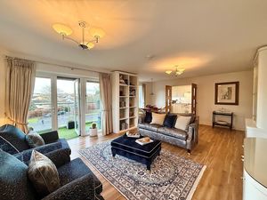 Photo 9- click for photo gallery